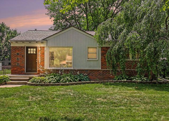 29687 Westfield St, Livonia, MI 48150