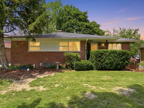 1712 Sanford Pl, Ann Arbor, MI 48103
