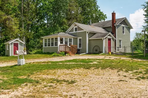 Exterior - 11230 Hoyt Rd, Henrietta, MI 49259 photo 7 of 30