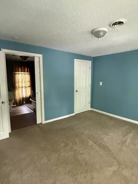 Bedroom - 645 State St, Adrian, MI 49221 photo 5 of 7