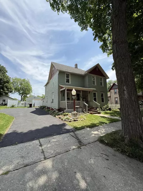 Exterior - 645 State St, Adrian, MI 49221 photo 3 of 9