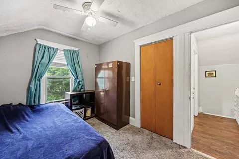 Bedroom - 134 Hollis St, Jackson, MI 49203 photo 2 of 4