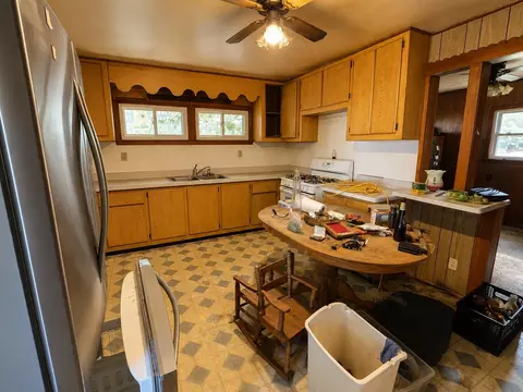 Kitchen - 312 W 7th, Henrietta, MI 49259 photo 2 of 2