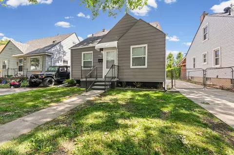 576 Garfield Ave, Lincoln Park, MI 48146