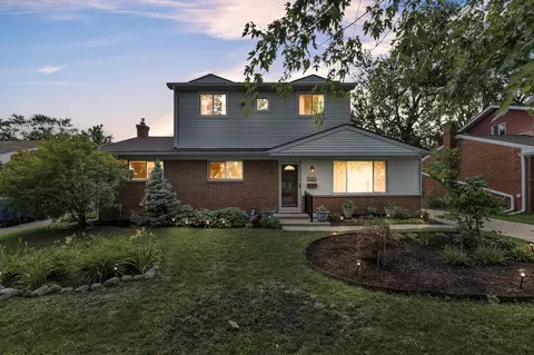 30431 Avon Ct, Westland, MI 48185