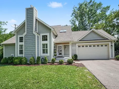 2238 Foss St, Ann Arbor, MI 48103