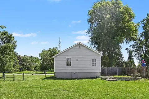 Exterior - 440 Condad Ave, Blackman, MI 49202 photo 3 of 5