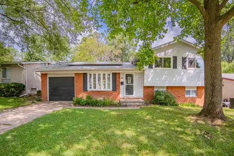 1726 Devon St, Superior, MI 48198