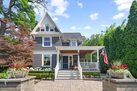 530 W Main St, Northville, MI 48167