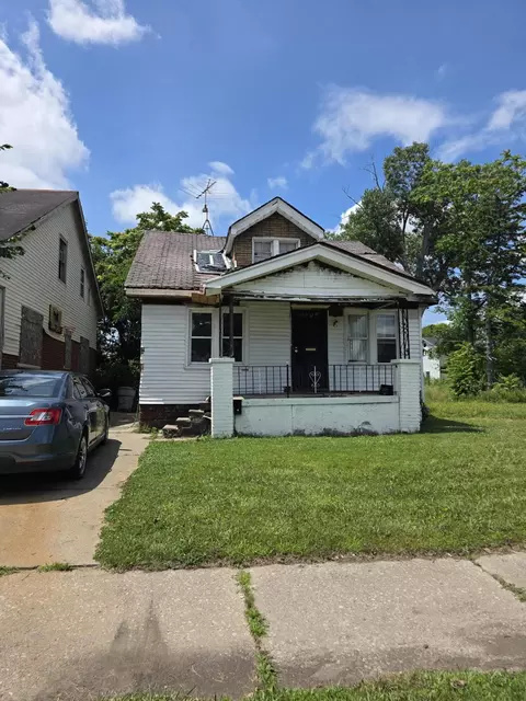 19133 Omira St, Highland Park, MI 48203