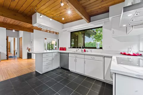 Kitchen - 3595 E Huron River Dr, Ann Arbor, MI 48104 photo 4 of 9