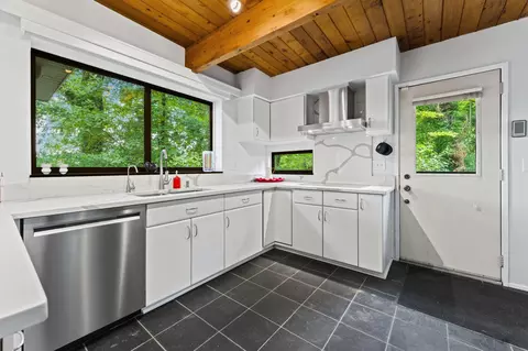 Kitchen - 3595 E Huron River Dr, Ann Arbor, MI 48104 photo 3 of 9