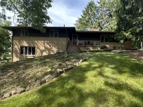 2631 N Maple Rd, Scio, MI 48103