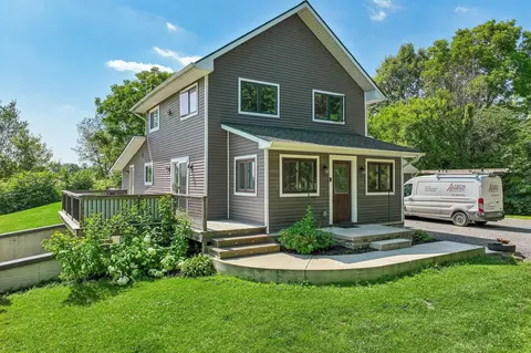 10120 Noggles Rd, Manchester, MI 48158