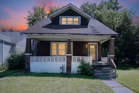 18954 Hickory St, Detroit, MI 48205