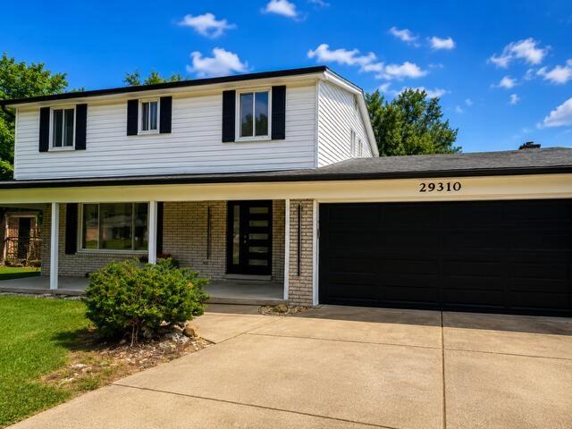 29310 Prestwick St, Southfield, MI 48076