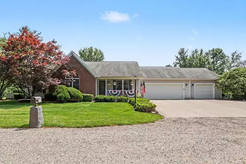 331 E Fenn Rd, Ovid, MI 49036