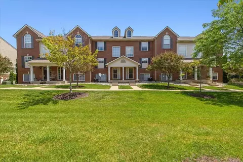 6304 Harlequin Ln, Pittsfield, MI 48197