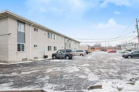 4839 Mansfield Ave UNIT ROYAL, Royal Oak, MI 48073