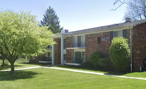 416 S Fox Hills Drive S Unit Dr S #A-2, Bloomfield Township, MI 48304