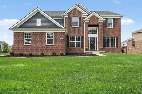 4146 Newgard Dr, Orion, MI 48359