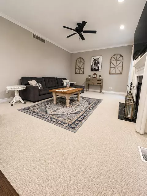 Living - 244 Indian Trl, Orion, MI 48362 photo 4 of 5