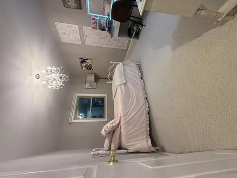 Bedroom - 244 Indian Trl, Orion, MI 48362 photo 6 of 8