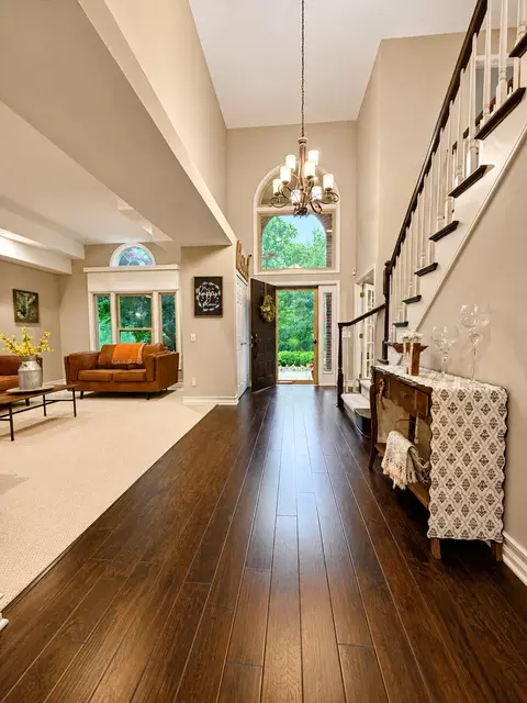 Entry Way - 244 Indian Trl, Orion, MI 48362 photo 2 of 4