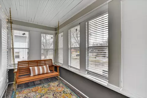 Exterior - 406 Garfield St, Jackson, MI 49203 photo 4 of 4