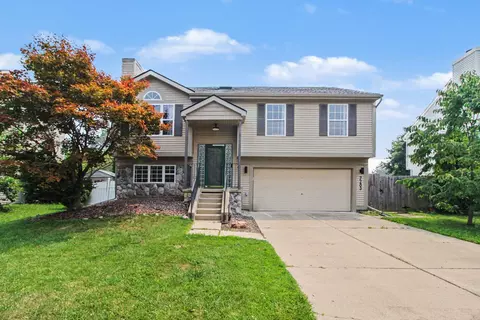7283 Streamwood Dr, Ypsilanti, MI 48197