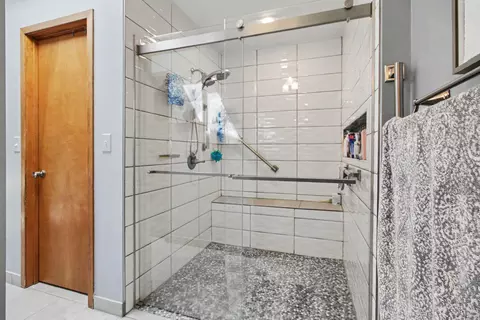 Bath - 3654 E Pineview Dr, Scio, MI 48130 photo 5 of 5