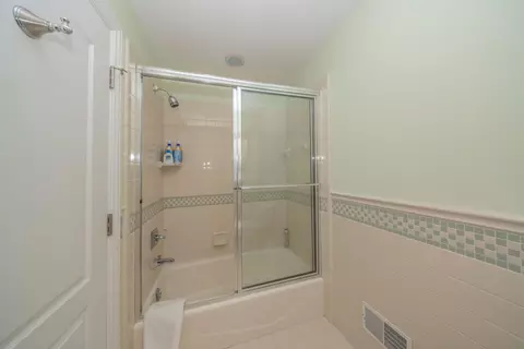 Bath - 3237 Heather Rd, Ann Arbor, MI 48108 photo 8 of 8