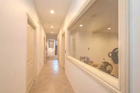Entry Way - 3237 Heather Rd, Ann Arbor, MI 48108 photo 11 of 12