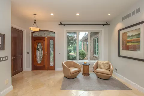 Entry Way - 3237 Heather Rd, Ann Arbor, MI 48108 photo 2 of 12