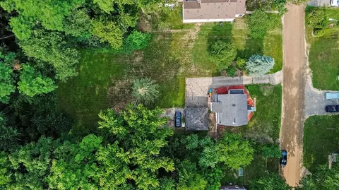 View/Area - 35229 Atlas St, Romulus, MI 48174 photo 1 of 4