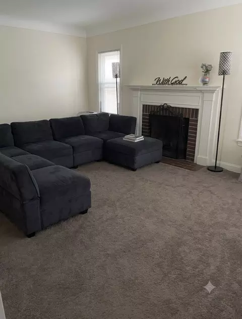 Living - 1846 Stanhope St, Grosse Pointe Woods, MI 48236 photo 1 of 1