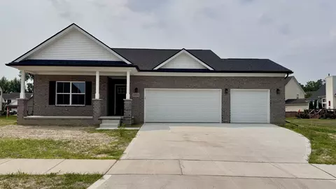 30821 Lower Ridge Dr, Huron, MI 48164