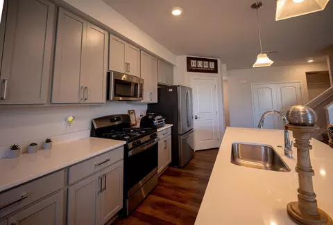 Kitchen - 302 Angus Ln, Saline, MI 48176 photo 1 of 2