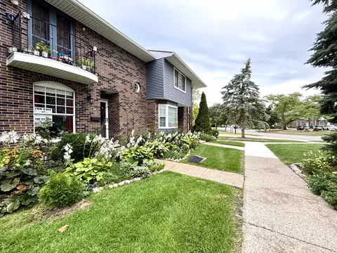 2798 Page Ave, Ann Arbor, MI 48104