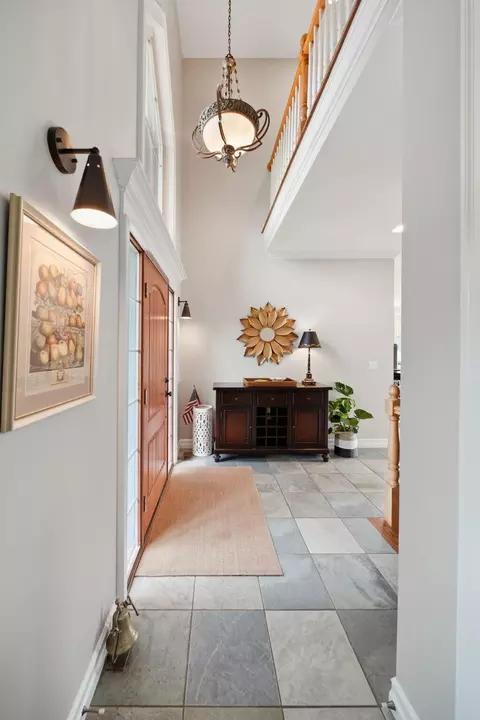 Entry Way - 6900 Arkona Rd, Saline, MI 48176 photo 4 of 7