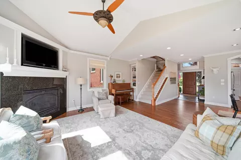 Living - 6900 Arkona Rd, Saline, MI 48176 photo 3 of 4