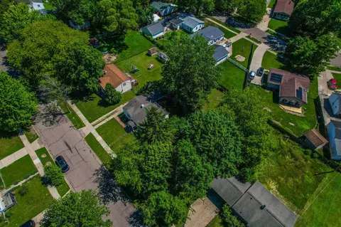 View/Area - 4627 Lowcroft Ave, Lansing, MI 48910 photo 11 of 11