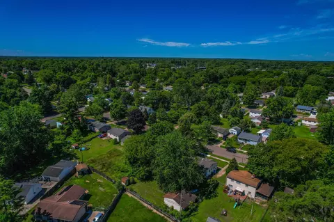 View/Area - 4627 Lowcroft Ave, Lansing, MI 48910 photo 10 of 11