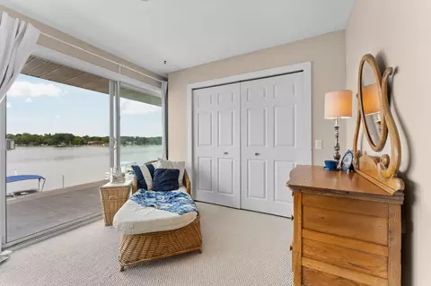 Bedroom - 7355 Webbs Shore Dr, Dexter, MI 48137 photo 3 of 9