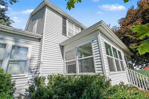 Exterior - 3015 Dennison Rd, Dundee, MI 48131 photo 8 of 15