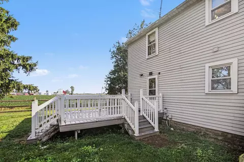 Exterior - 3015 Dennison Rd, Dundee, MI 48131 photo 6 of 15