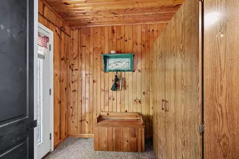 Entry Way - 3015 Dennison Rd, Dundee, MI 48131 photo 1 of 1