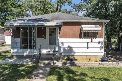 99 Devonshire St, Ypsilanti, MI 48198