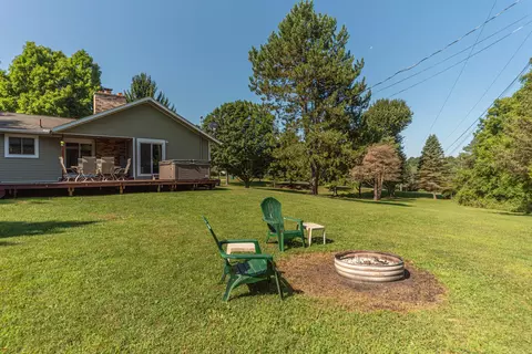 Exterior - 4950 Westwind Dr, Dexter, MI 48130 photo 10 of 10