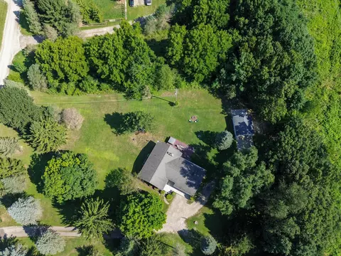 View/Area - 4950 Westwind Dr, Dexter, MI 48130 photo 4 of 5